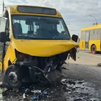 В больницу доставлены восемь пострадавших в ДТП с &laquo;Яавтобусом&raquo;