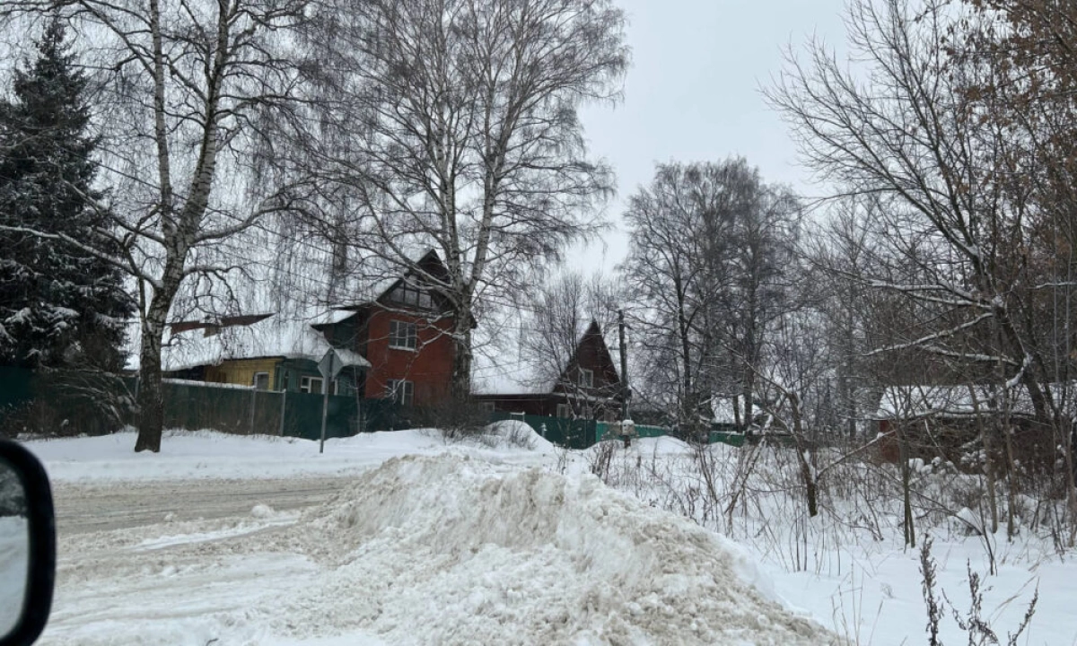 В Ярославле предприниматель оштрафован за снежные валы при уборке частного сектора В Ярославле предприниматель оштрафован за снежные валы при уборке частного сектора