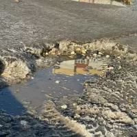 В Ярославле вновь отложили ремонт разбитой заволжской улицы