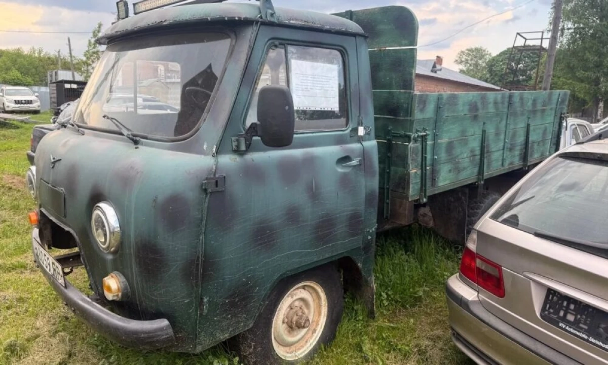 В Ярославской области у застрелившего двух лосей браконьера изъяли автомобиль В Ярославской области у застрелившего двух лосей браконьера изъяли автомобиль