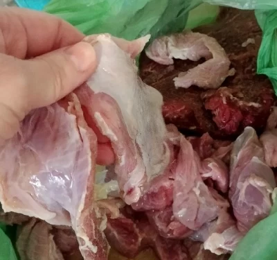 «Три стейка старой кобылы»: ярославцы жалуются на мясного мошенника