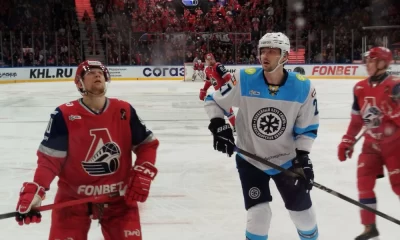 «Локомотив» взял верх над «Сибирью» и вернулся на первое место