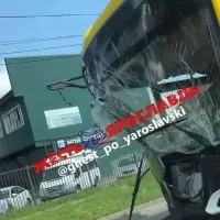 В ДТП с &laquo;Яавтобусом&raquo; на проспекте Октября пострадали шесть человек