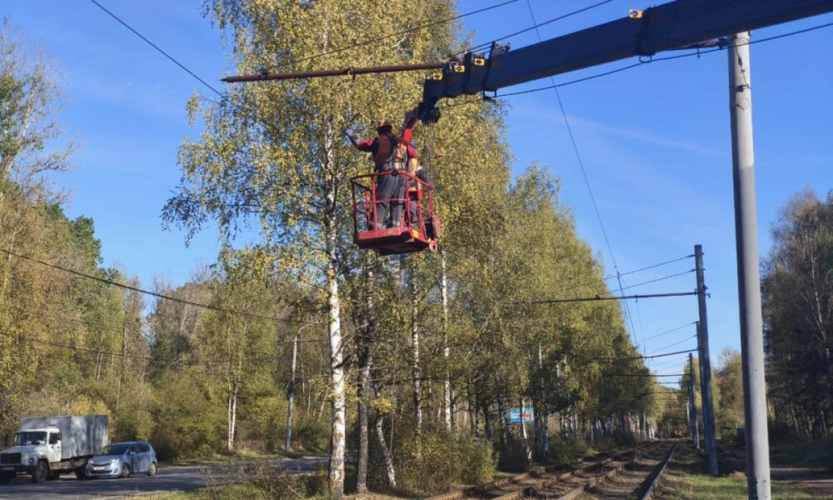 В Ярославле начались новые этапы замены трамвайных путей В Ярославле начались новые этапы замены трамвайных путей