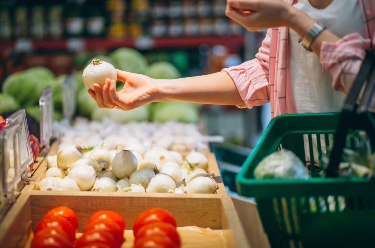 Инфляция в сентябре снизилась из-за овощей, обуви и билетов Инфляция в сентябре снизилась из-за овощей, обуви и билетов