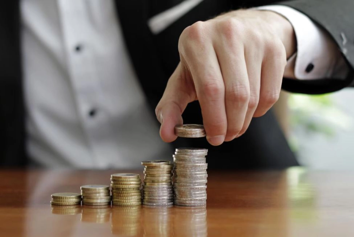 В минувшем году жители региона увеличили свои сбережения почти на 20%